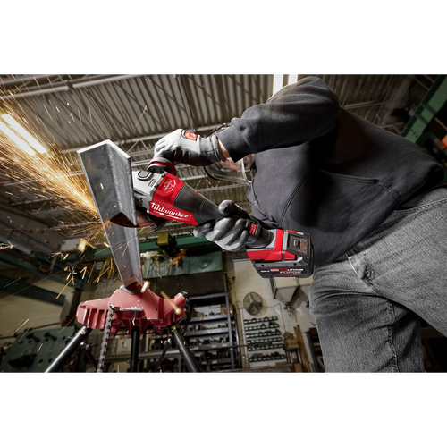 Milwaukee M18 FUEL™ 4-1/2-6 Braking Grinder, Paddle Switch